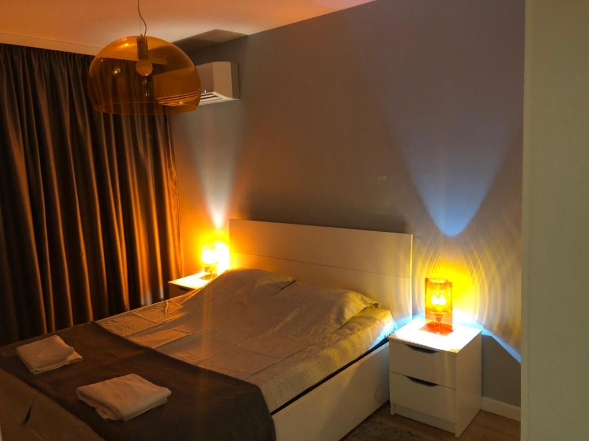 Luxury Apartments In Top City Center Varna 2 ภายนอก รูปภาพ