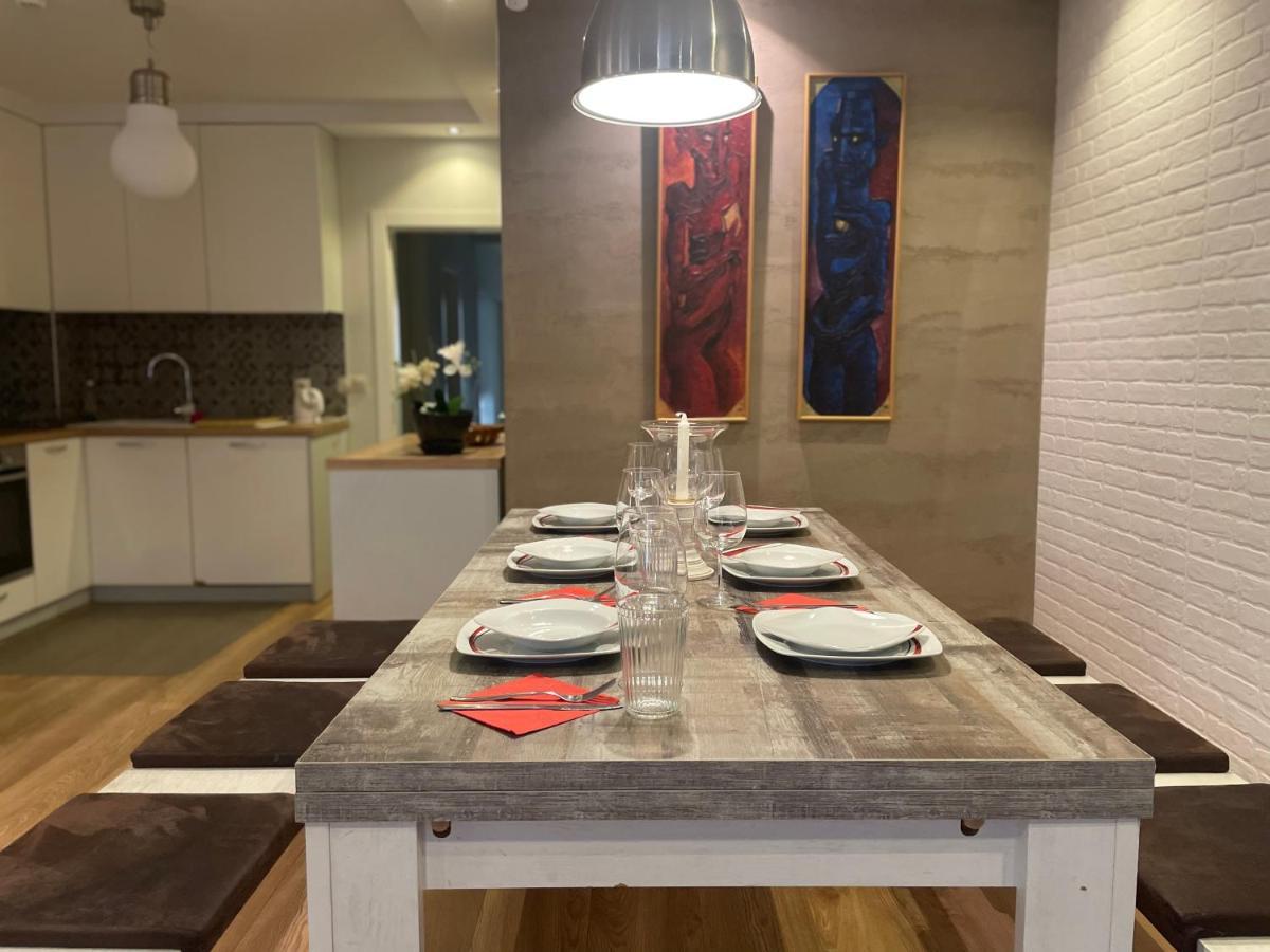 Luxury Apartments In Top City Center Varna 2 ภายนอก รูปภาพ