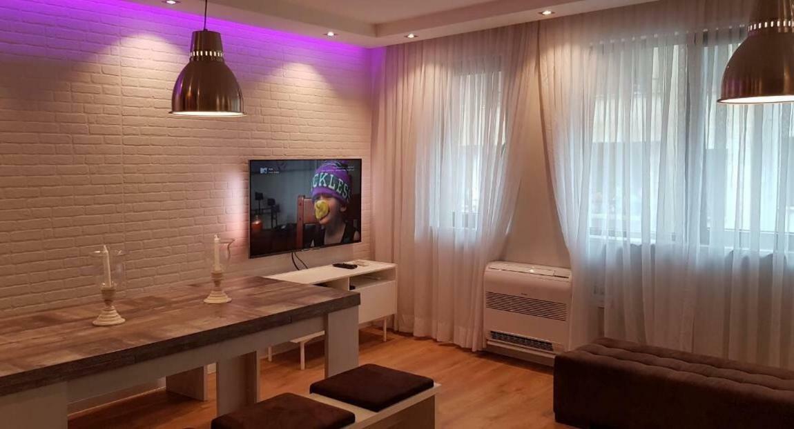 Luxury Apartments In Top City Center Varna 2 ภายนอก รูปภาพ