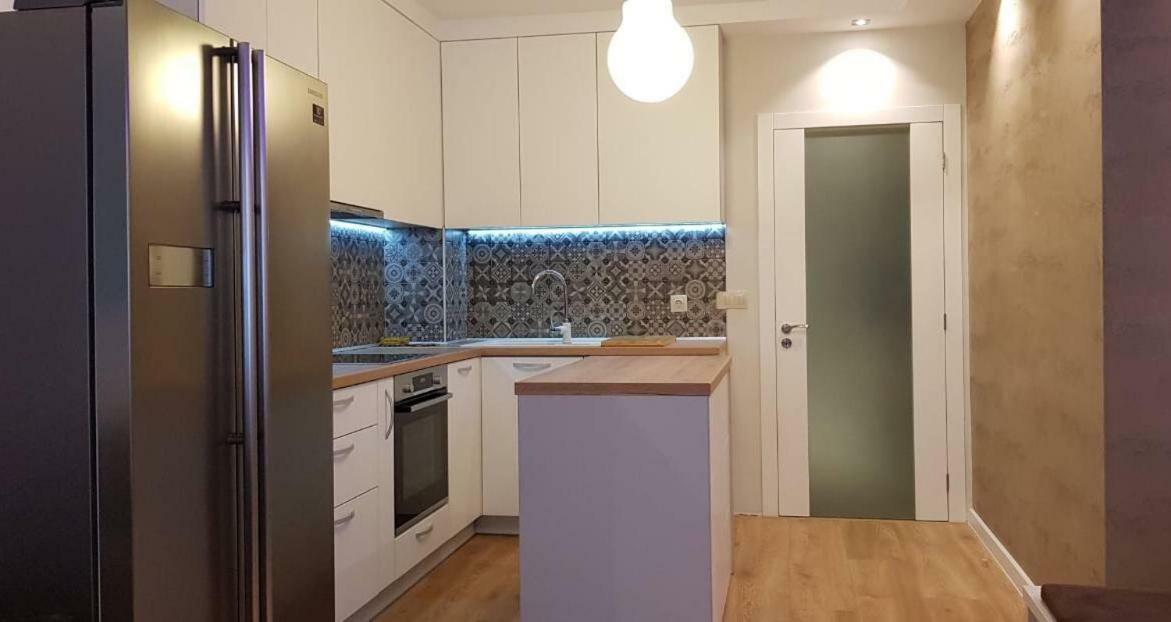 Luxury Apartments In Top City Center Varna 2 ภายนอก รูปภาพ