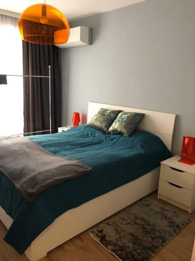 Luxury Apartments In Top City Center Varna 2 ภายนอก รูปภาพ